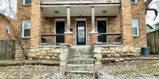 1108 w 41st Terr Gallery 1