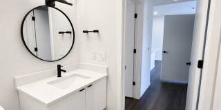 Top-Floor Corner Condo with Downtown Views | Modern Finishes + Walkable Denver Lifestyle Gallery 14