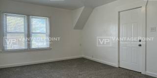 820 1/2 North Irwin Avenue Gallery 2