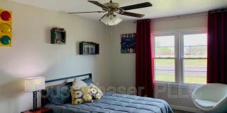 4803 15th Street Gallery 30