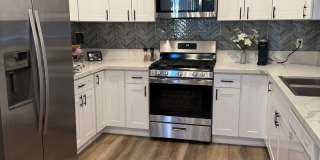 4 Bed/3Bat Gallery 10