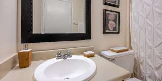 Diamond Lakes Apartment Homes Gallery 13