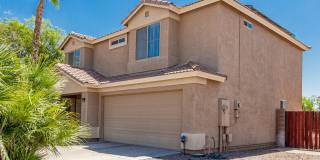 Charming 3 bed, 2.5 bath in El Mirage! W/POOL!! Gallery 6