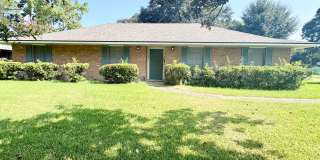 Newly Renovated 3BR/2.5 BA home Gallery 1