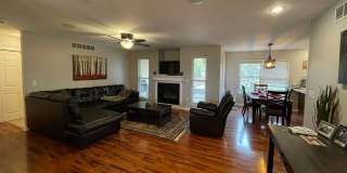 Executive 4 Bedroom / 3 Bath | 2,640 Sq Ft | Finished Basement | Stunning Home in a Quiet Neighborhood Gallery 1