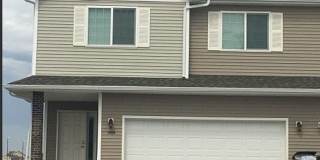 3 Bed 3 Bath Twin Home Gallery 1