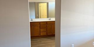 6 bedroom home!  Available Now! Gallery 69