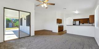 Clean and Cozy home in desirable area! Gallery 6