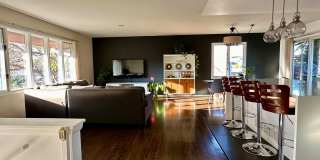 Recently Remodeled 4 Bedroom Home Gallery 4