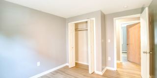 Lovely 3 Bedroom 1 Bathroom - 1st Floor with/ Washer and Dryer Gallery 113