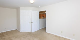 Vandenburgh Place Gallery 38