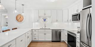 430 Johnson Avenue Gallery 7