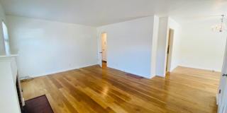 Gorgeous 1BD/1BA, Single-Story Unit in a Charming 4-Plex Near Downtown Lafayette- Available NOW! Gallery 5