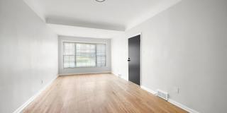 4849 West Hutchinson Street - 1 Gallery 3