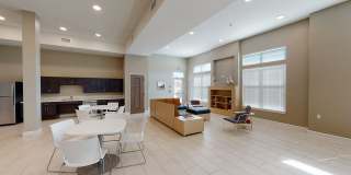 City Square at 162 Gallery 5