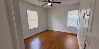 Charming 3BR Home w/ Hardwood Floors, Large Kitchen & Private Fenced Yard Gallery 7