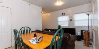 Huge, sunny 3 bed near BU and the Green Line! Gallery 5