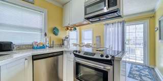 FULLY FURNISHED OFF-SEASON RENTAL STARTING MID-OCT FULLY FURNISHED OFF-SEASON RENTAL STARTING MID-OCT Gallery 10