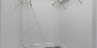 2053 Wolverton C Gallery 13