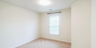 42385 TRELLIS Square Gallery 25