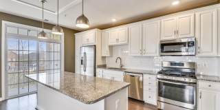 23266 SOUTHDOWN MANOR Terrace Gallery 1