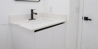 13250 SW 7th Ct Gallery 20