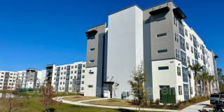 5587 Millenia Park Blvd Gallery 1