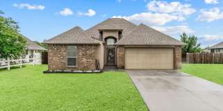 Spacious 3-Bedroom Home for Rent! Gallery 1
