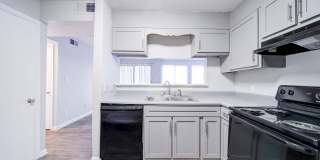 Foxcroft Apartments Gallery 6