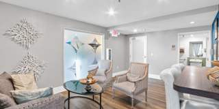 950 4th Street Gallery 19