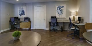 Signature at Sugarloaf Gallery 15