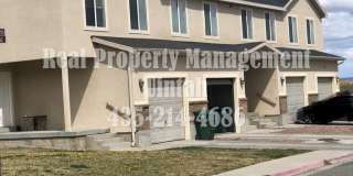 2-bedroom, 2-bathroom Townhouse in SkyPark 1 Gallery 1