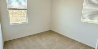 Charming 3BR Home with Modern Kitchen, Versatile Loft, & Private Backyard Gallery 15