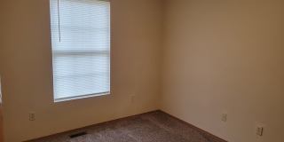 3 Bedroom 2 Bath Close To Missouri State University $1295 Gallery 7