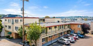 Modern Ballard Seattle 1-Bedroom Apartment for Rent | Prime Walkable Location, 98 Walk Score, Pet-Friendly Living & Transit Access Modern Ballard Seattle 1-Bedroom Apartment for Rent | Prime Walkable Location, 98 Walk Score, Pet-Friendly Living & Transit Access Gallery 1