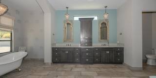 5861 E Cloud Road Gallery 24