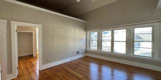 213 Pawling Avenue Gallery 10