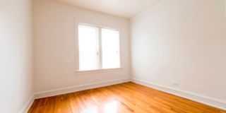 7354 South Dorchester Gallery 6