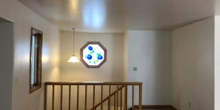 3BR, 2BA 2 story home w/finished daylight basement Gallery 1