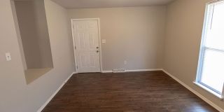 Large 4 bedroom Duplex Gallery 6
