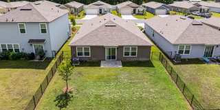 Loggia Pointe Gallery 20