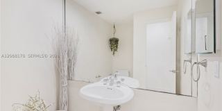 9717 SW 111th Ter Gallery 21