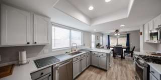 3902 E ROSEMONTE Drive Gallery 17