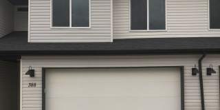 Comfortable and Spacious 4-Bedroom Townhome in Cedar City! Gallery 1