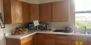 PRELEASE: Spacious 6+ bdrm/2 bath in York Neighborhood Gallery 10
