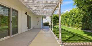 3 bed / 2 Bath Mid-Century Home with Two-Car Garage, Soaking Pool and Manicured Backyard! Gallery 25