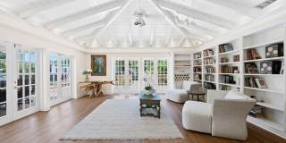 2400 Delmar Place Gallery 3