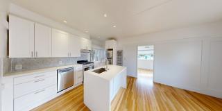 1077  Ashbury Sreeet Gallery 1