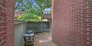 351 Pender Court Gallery 29