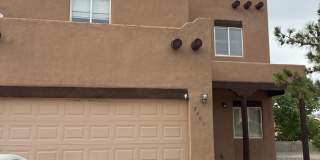 large 3 br+ loft Gallery 1